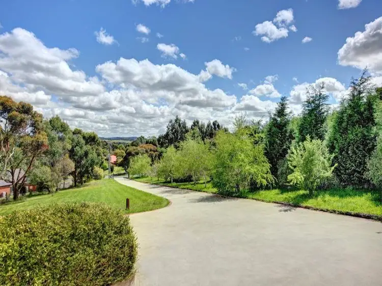 Fourth view of Homely house listing, 14 BONNIEVIEW COURT, Wandong VIC 3758