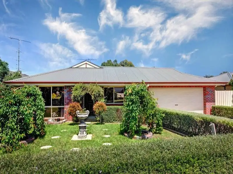 Main view of Homely house listing, 4 HIBISCUS COURT, Kilmore VIC 3764