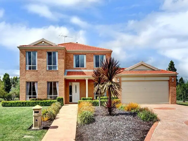 12 LAKESIDE DRIVE, Hidden Valley VIC 3756