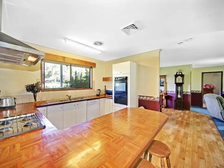 Fifth view of Homely house listing, 29 FLEMING DRIVE, Broadford VIC 3658