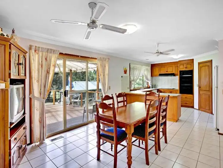 Fifth view of Homely house listing, 7 STEWART DRIVE, Wallan VIC 3756