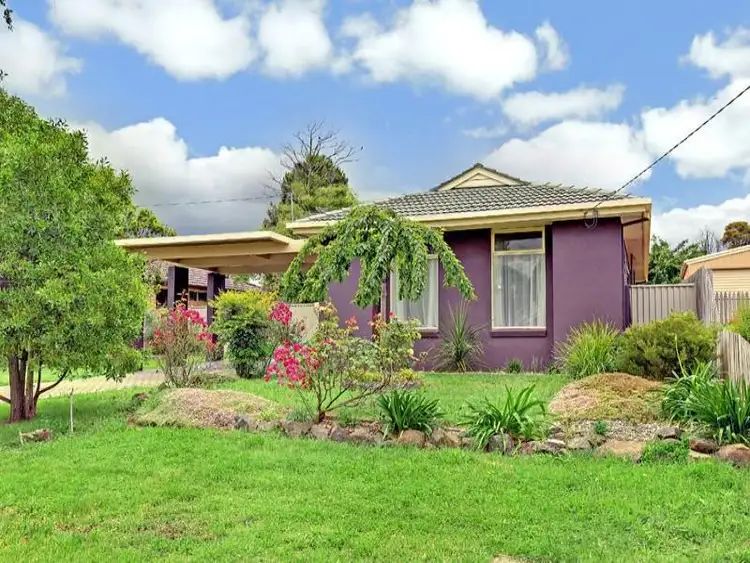 50 WEDDING DRIVE, Wallan VIC 3756