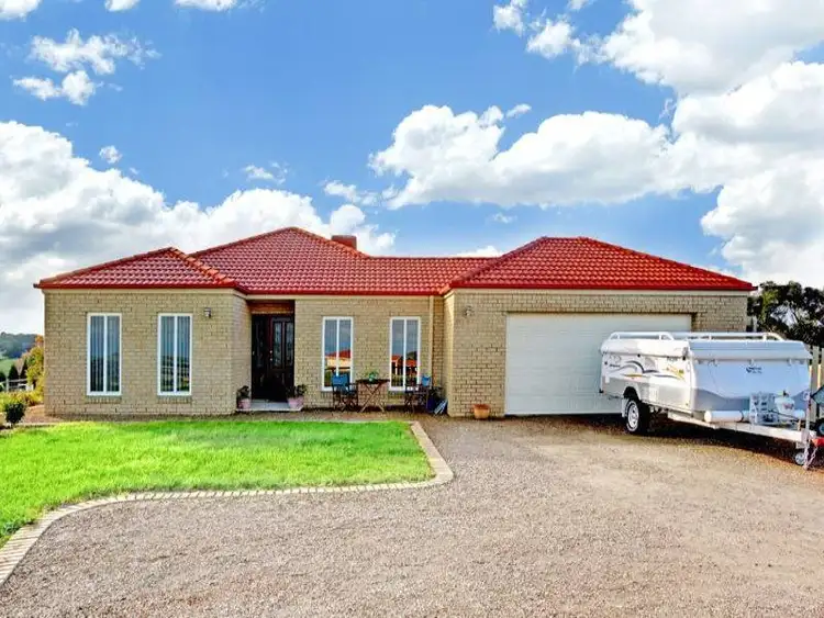 14 EASTERN RIDGE, Hidden Valley VIC 3756