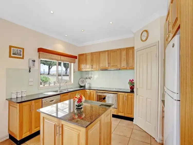 Fifth view of Homely house listing, 1451 BOLINDA-DARRAWEIT ROAD, DARRAWEIT GUIM, Wallan VIC 3756