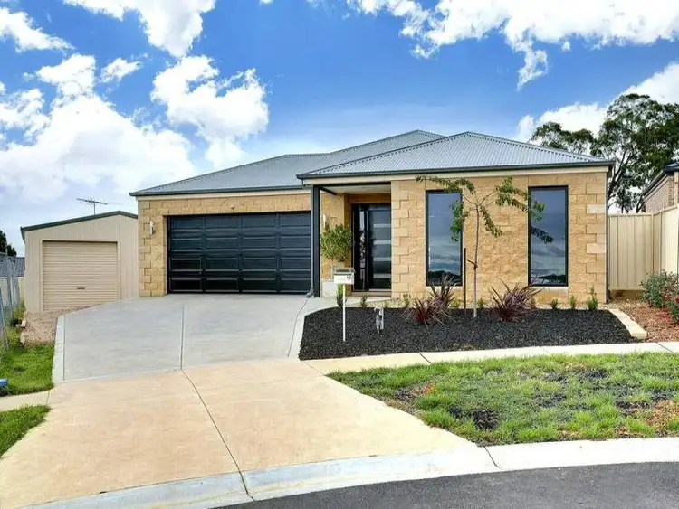 12 Wattlebird Way, Kilmore VIC 3764