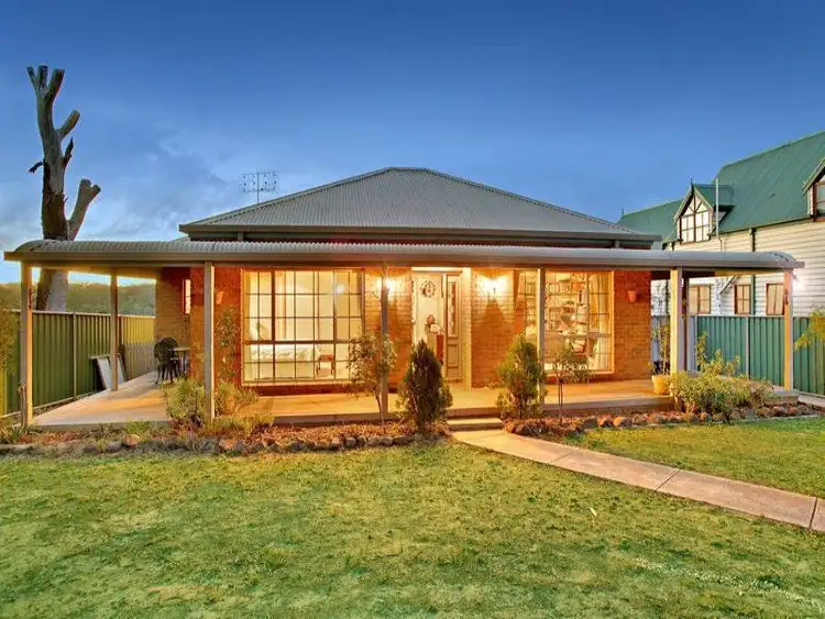 22 BURGES LANE, Broadford VIC 3658