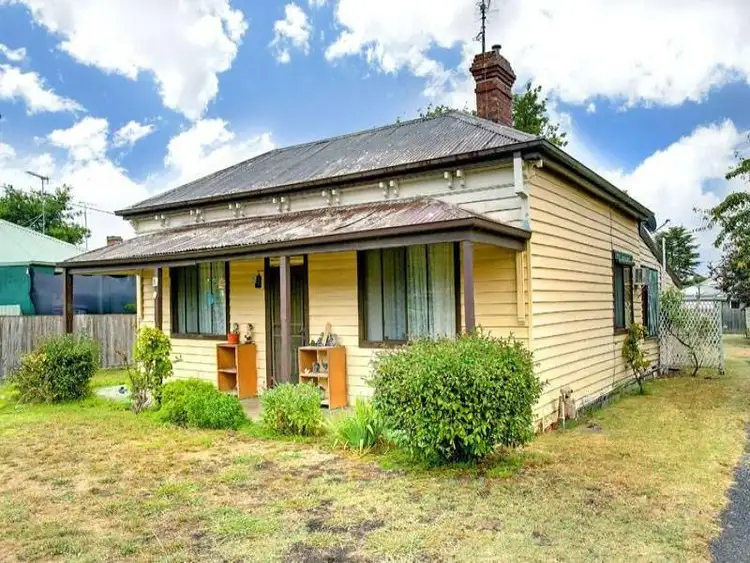 Fifth view of Homely house listing, 9 SUTHERLAND STREET, Broadford VIC 3658