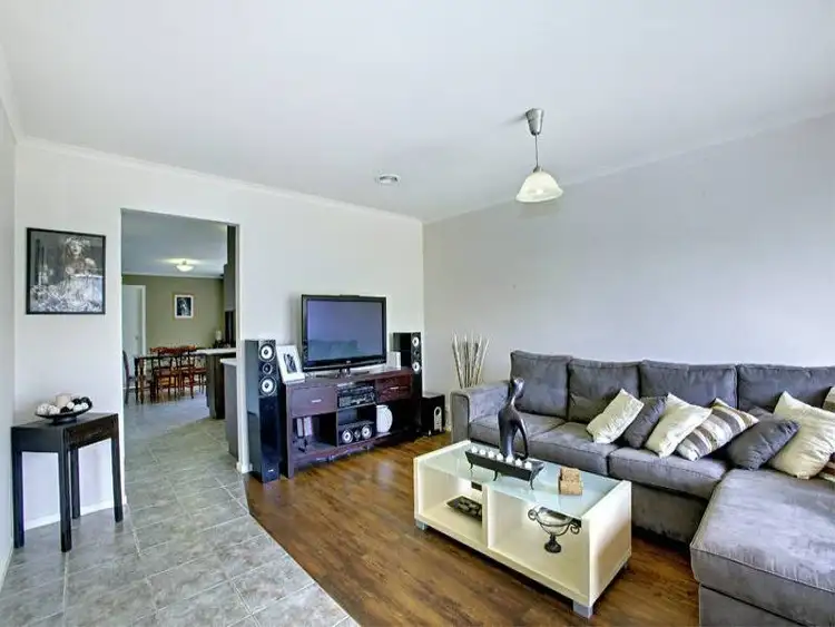 Sixth view of Homely house listing, 5 PAMELA COURT, Wallan VIC 3756