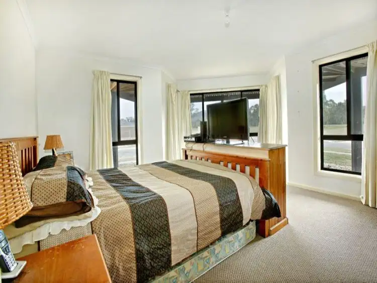 Fifth view of Homely house listing, 52 DONALDSON DRIVE, Broadford VIC 3658