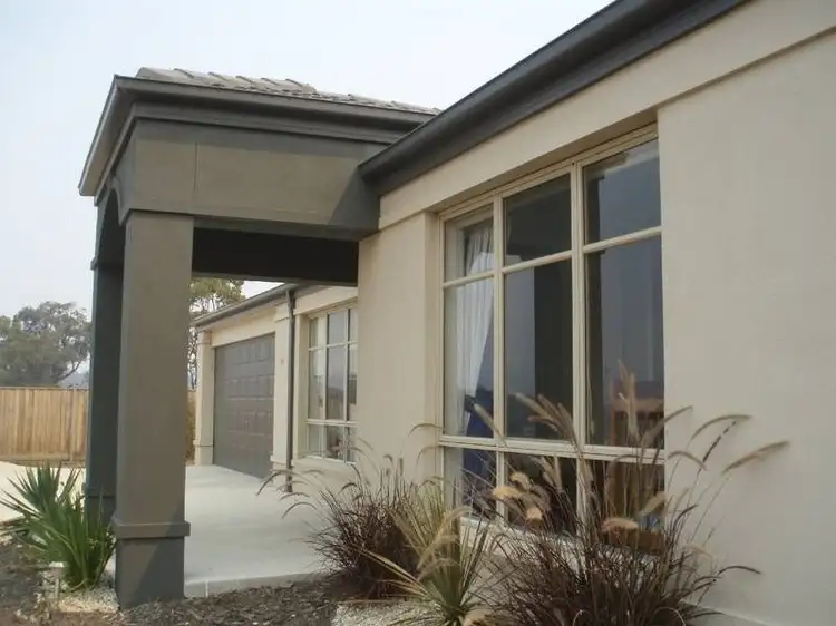 16 Lakeview Drive, Broadford VIC 3658