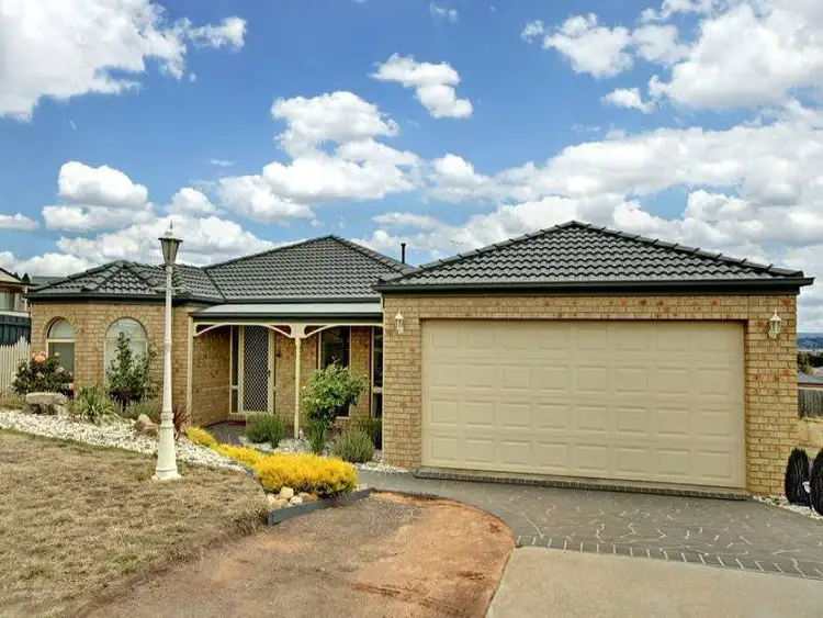 Second view of Homely house listing, 10 Poa Place, Wallan VIC 3756