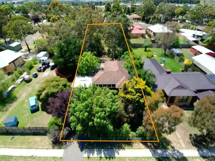 14 Raglan Street, Wallan VIC 3756
