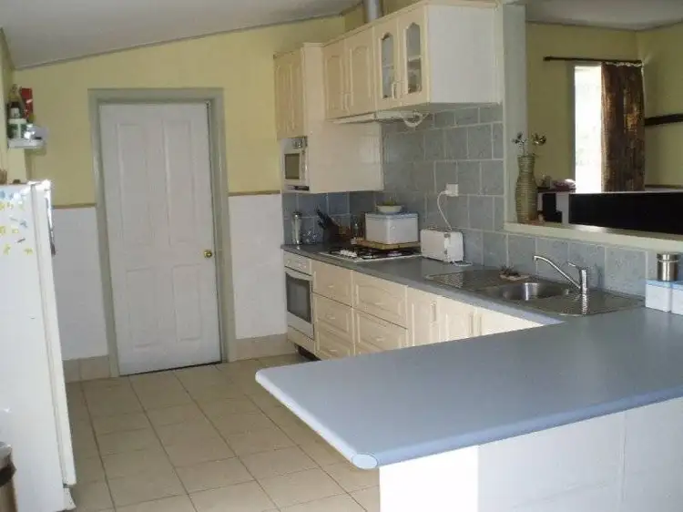 Third view of Homely house listing, 6 Rupert Street, Broadford VIC 3658