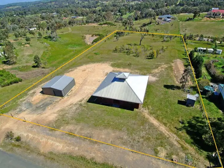16 Roditis Avenue, Broadford VIC 3658