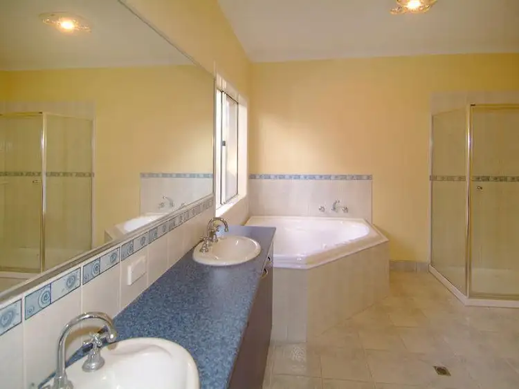 Fifth view of Homely house listing, 40 SILVERTOP CLOSE, Wallan VIC 3756