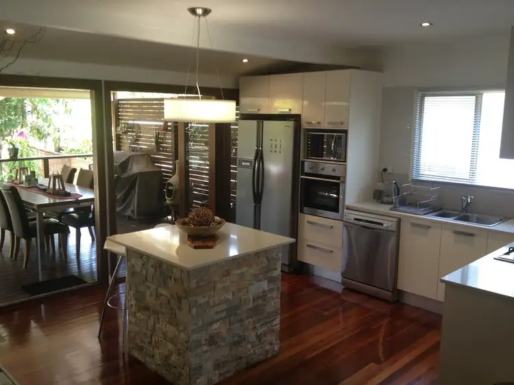 50 Malabar Street, Wynnum West QLD 4178