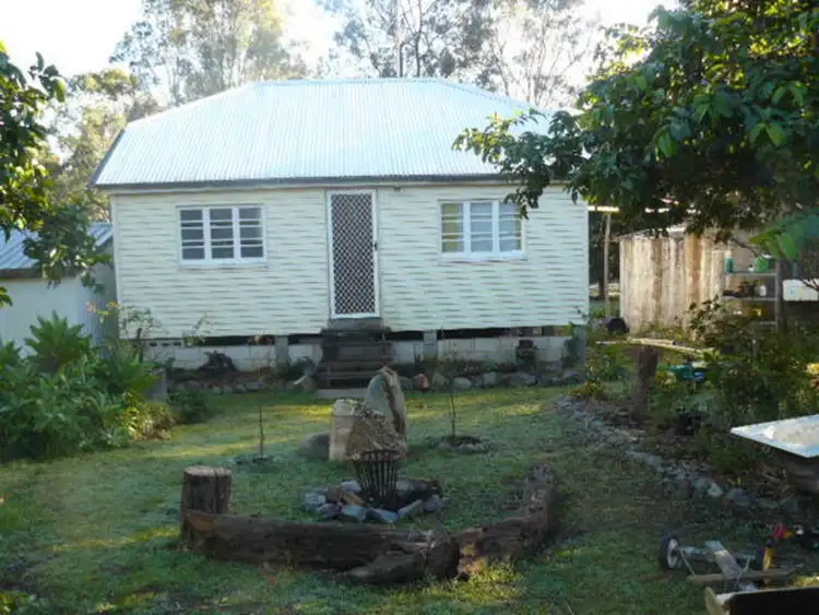 71 Sutton Street, Brooloo QLD 4570