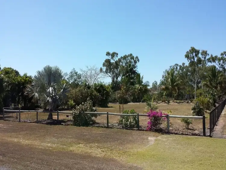 15 Kregor Street, Mount Low QLD 4818