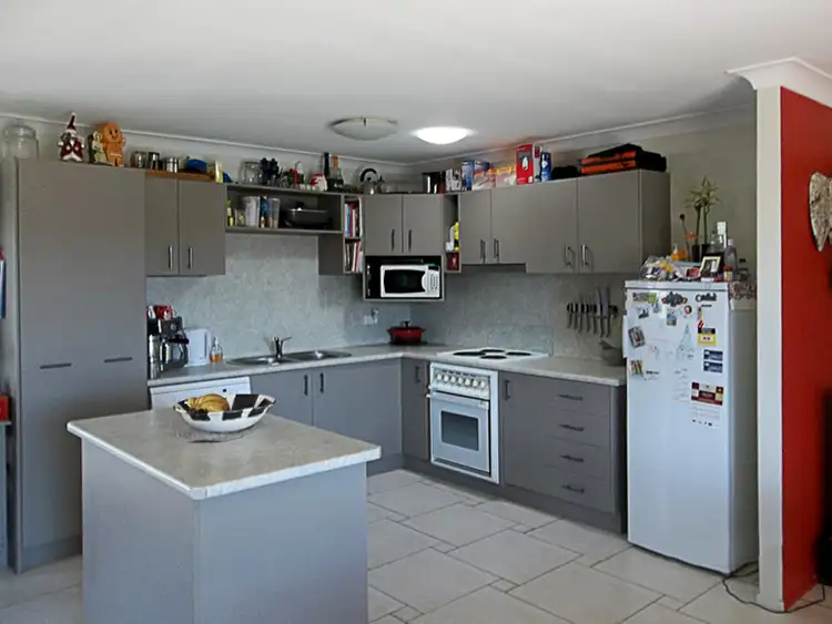 12 Joni Court, Bli Bli QLD 4560