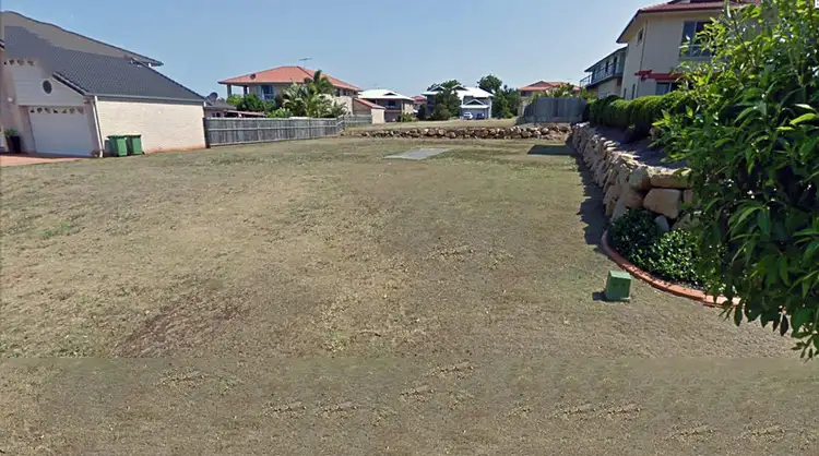 12 Waterfront Place, Redland Bay QLD 4165