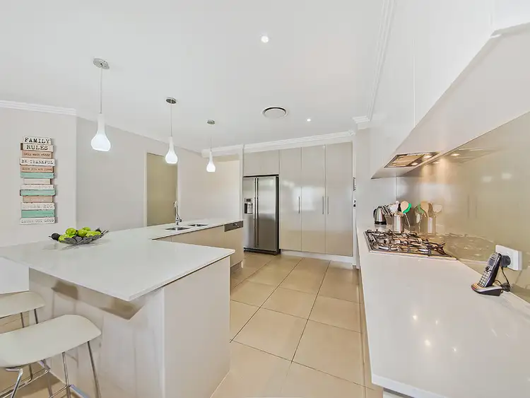 37 Whitby Place, Thornlands QLD 4164