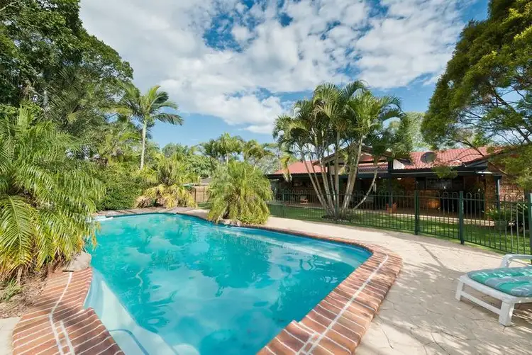 8 Langi Court, Karana Downs QLD 4306