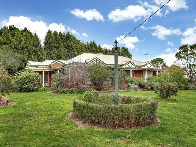 23 MELROSE DRIVE, Kilmore VIC 3764