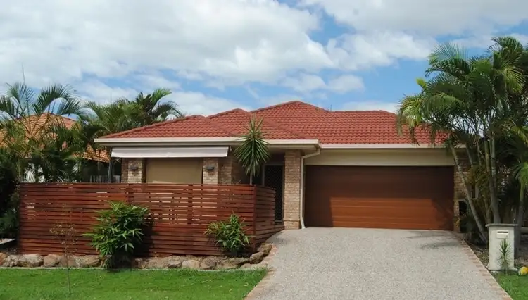 16 Marciana Crescent, Varsity Lakes QLD 4227