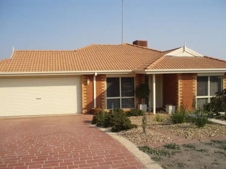 15 Conabere Court, Broadford VIC 3658