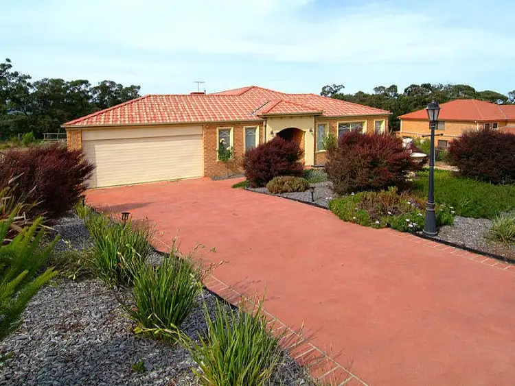 10 The Heights, Hidden Valley VIC 3756