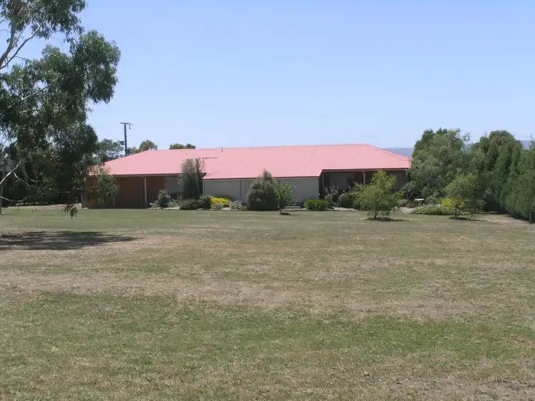 43 KING-WILLIAM COURT, Wallan VIC 3756