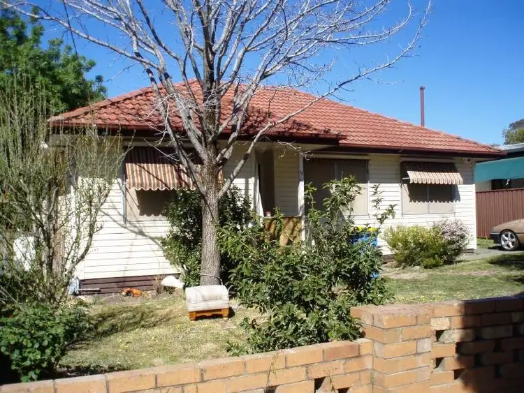 18 Sinclair Crescent, Seymour VIC 3660