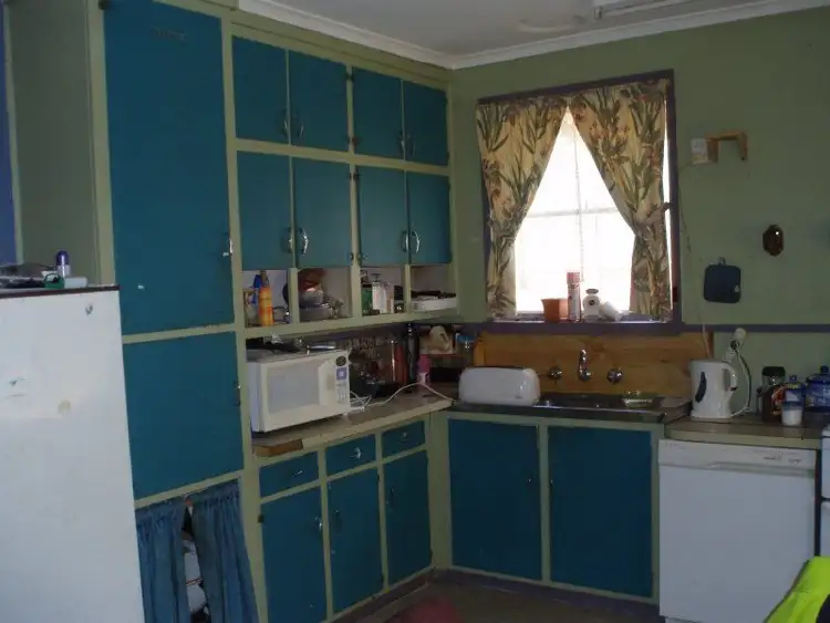 Second view of Homely house listing, 18 Sinclair Crescent, Seymour VIC 3660