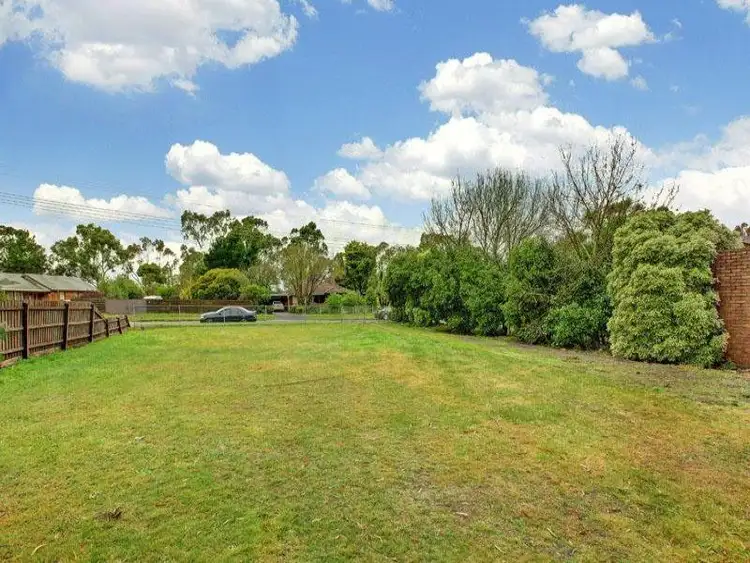 15 Raglan Street, Wallan VIC 3756