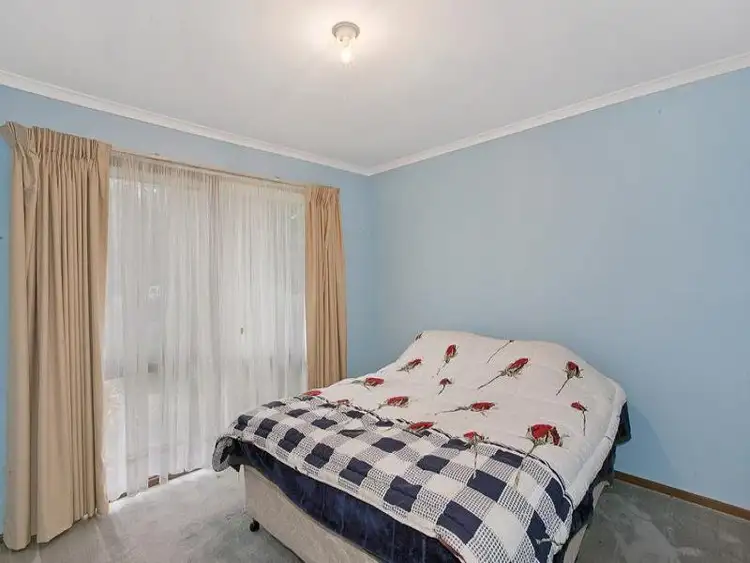 Fourth view of Homely house listing, 5 SINCLAIR COURT, Wallan VIC 3756