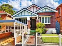 29 Bouvardia Street, Russell Lea NSW 2046