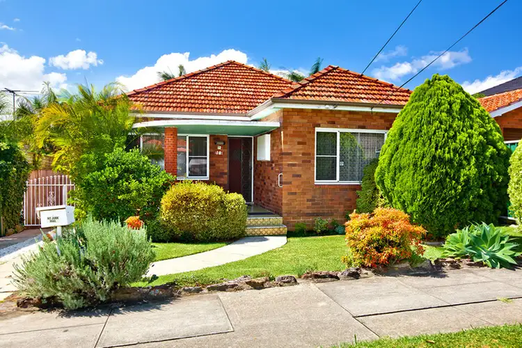 18 Renown Street, Canada Bay NSW 2046
