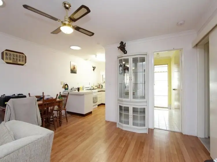 Fifth view of Homely house listing, 16/4 Page Road, Kelmscott WA 6111