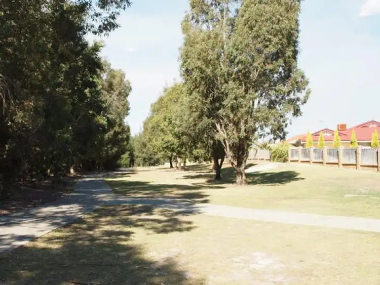Seventh view of Homely house listing, 17 Jubaea Court, Canning Vale WA 6155