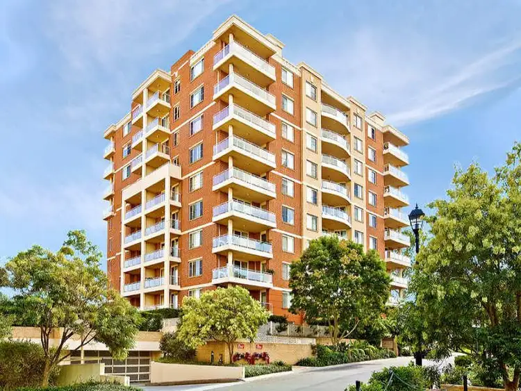 10 Wentworth Drive, Liberty Grove NSW 2138