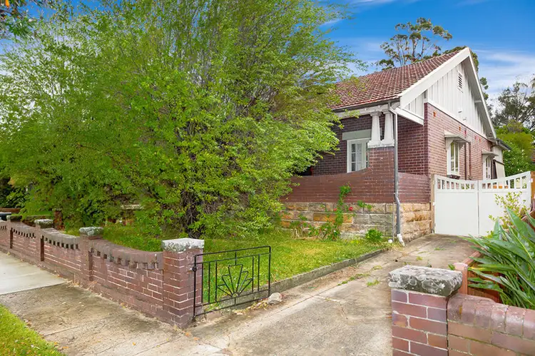 8 Leigh Avenue, Concord NSW 2137