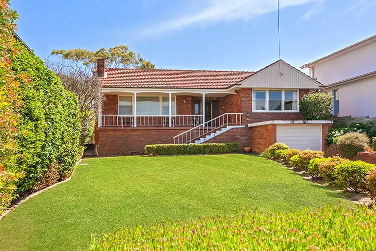 86 Peacock Street