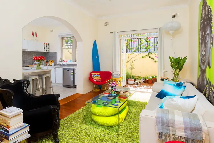 10/5 Elizabeth Bay Crescent, Elizabeth Bay NSW 2011