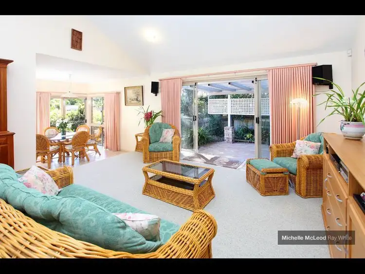 Fourth view of Homely house listing, 18 Dillingen Street, Chapel Hill QLD 4069