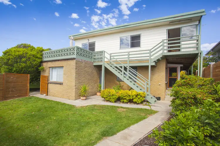 1 McMillan Crescent, Dalmeny NSW 2546
