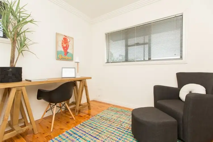 Seventh view of Homely house listing, 17 Allambie Way, Mount Austin NSW 2650