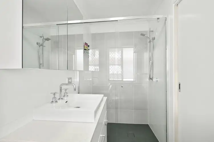 Fourth view of Homely house listing, 1 Encore Crescent, Ashmore QLD 4214