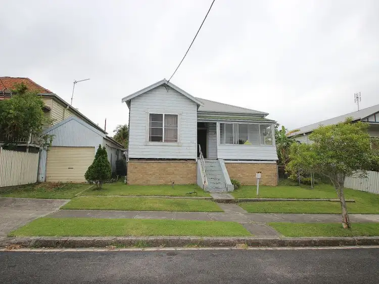 Second view of Homely house listing, 42 Tighes Terrace, Tighes Hill NSW 2297