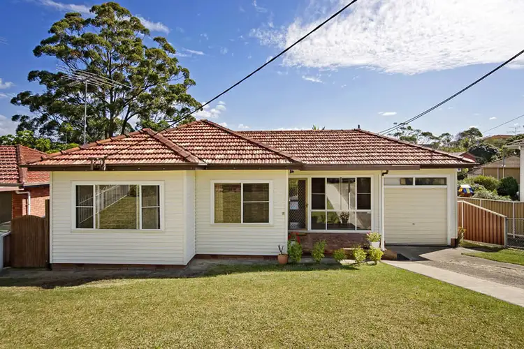 11 Higgerson Avenue, Engadine NSW 2233