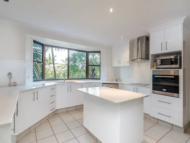 Second view of Homely house listing, 5 Minnie Place, Windaroo QLD 4207